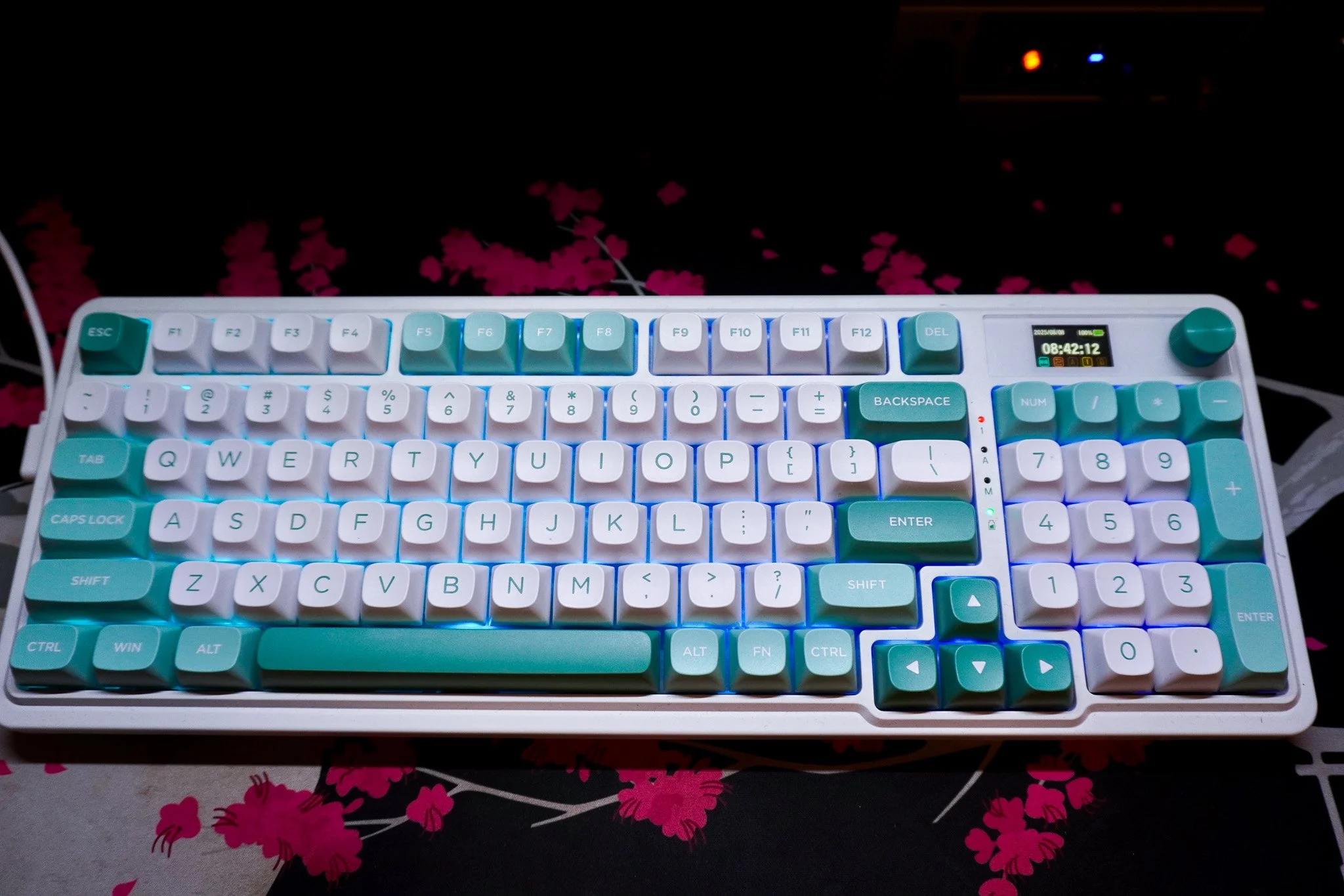 Mechlands Vibe 99 Keyboard Review — Sypnotix